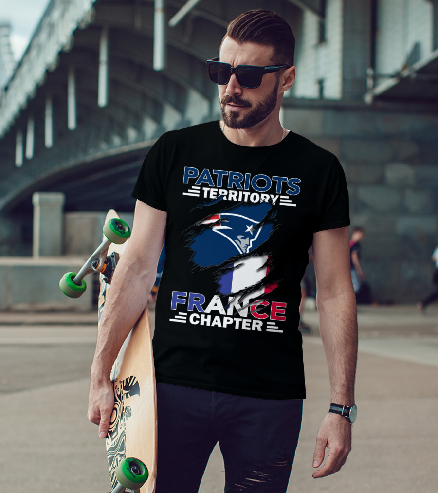 New England Patriots Territory France Chapter Flag T-Shirt