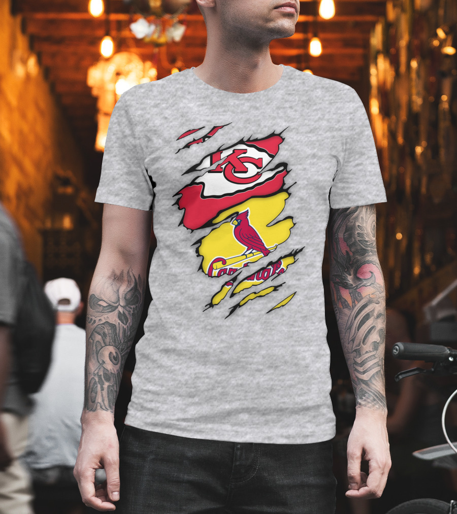 St Louis Cardinals Kansas City Chiefs Logos Ripped T-Shirt