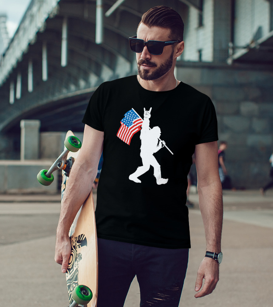 Bigfoot Rock Roll USA Flag Sasquatch Rock And Roll Gesture T-Shirt