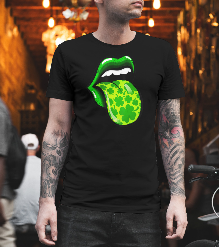 Green Shamrock Lips St Patricks Day Women T-Shirt