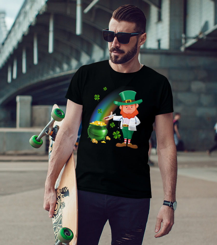 Leprechaun With Stethoscope And Syringe By Pot Of Gold And Rainbow T-Shirt