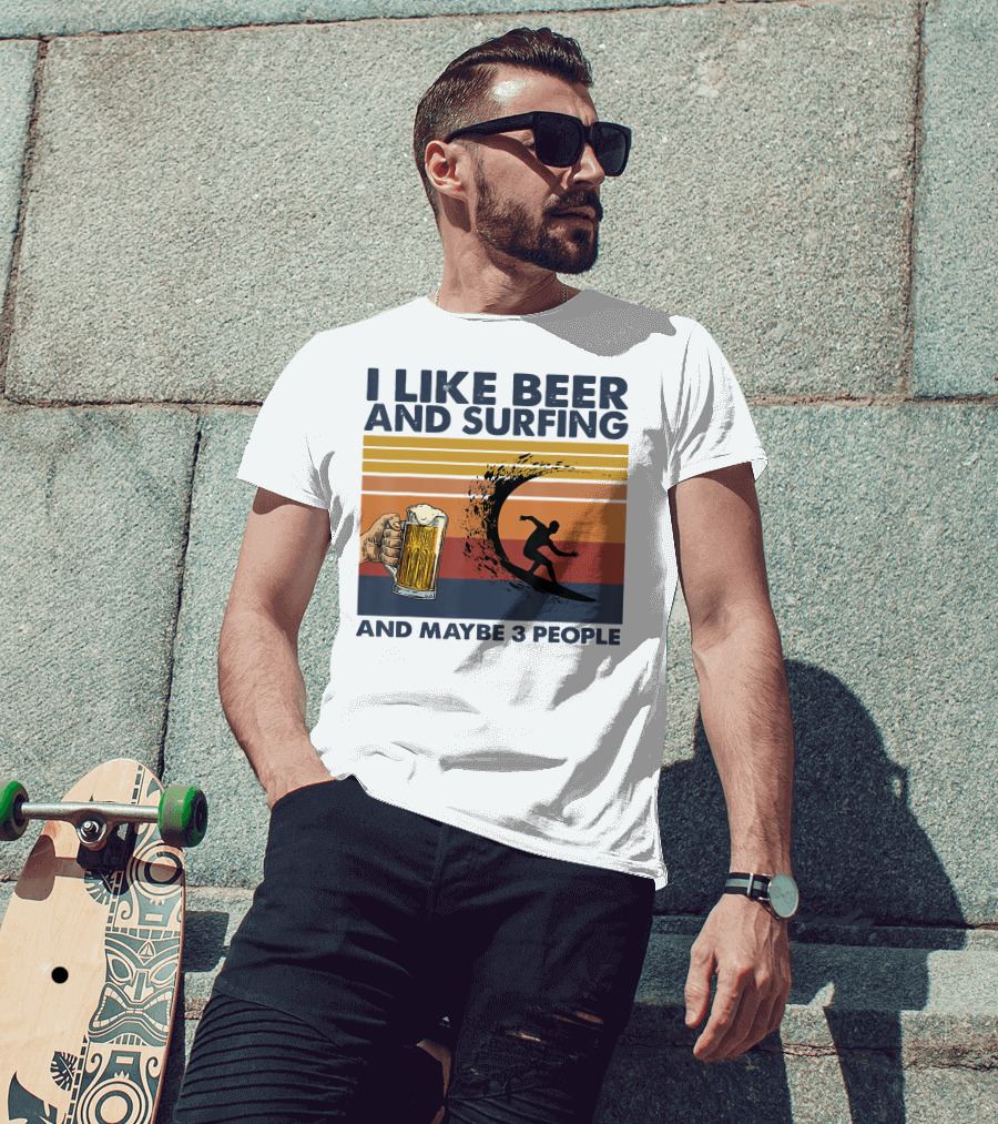 I Like Beer And Surfing And Maybe 3 People Retro Surfboard Wave Beer Glass T-Shirt