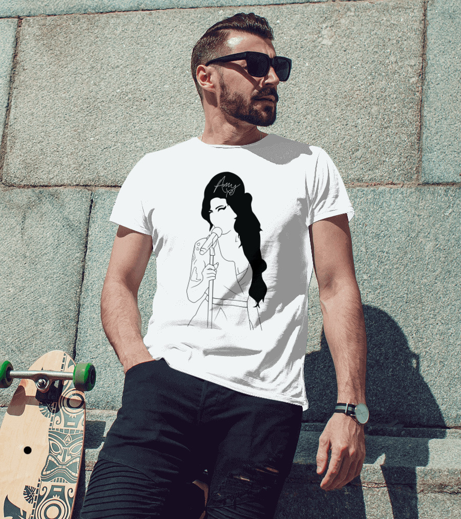 Amy Winehouse Line Art With Signature Mic Pose T-Shirt
