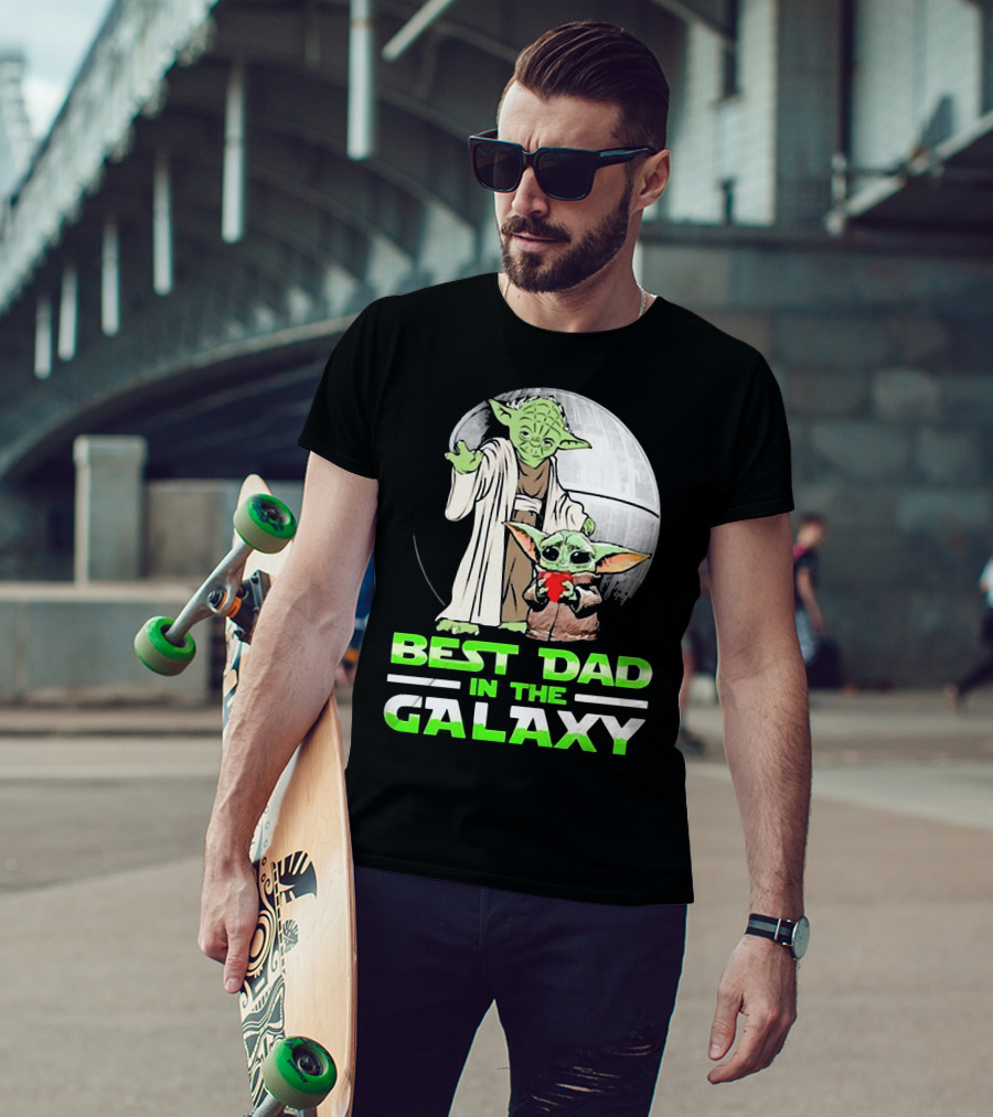 Best Dad In The Galaxy With Yoda And Baby Yoda T-Shirt