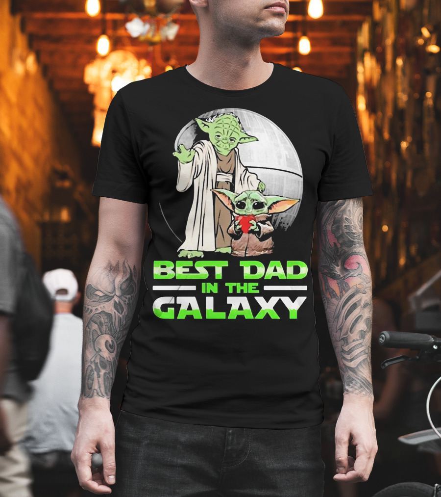 Best Dad In The Galaxy With Yoda And Baby Yoda T-Shirt