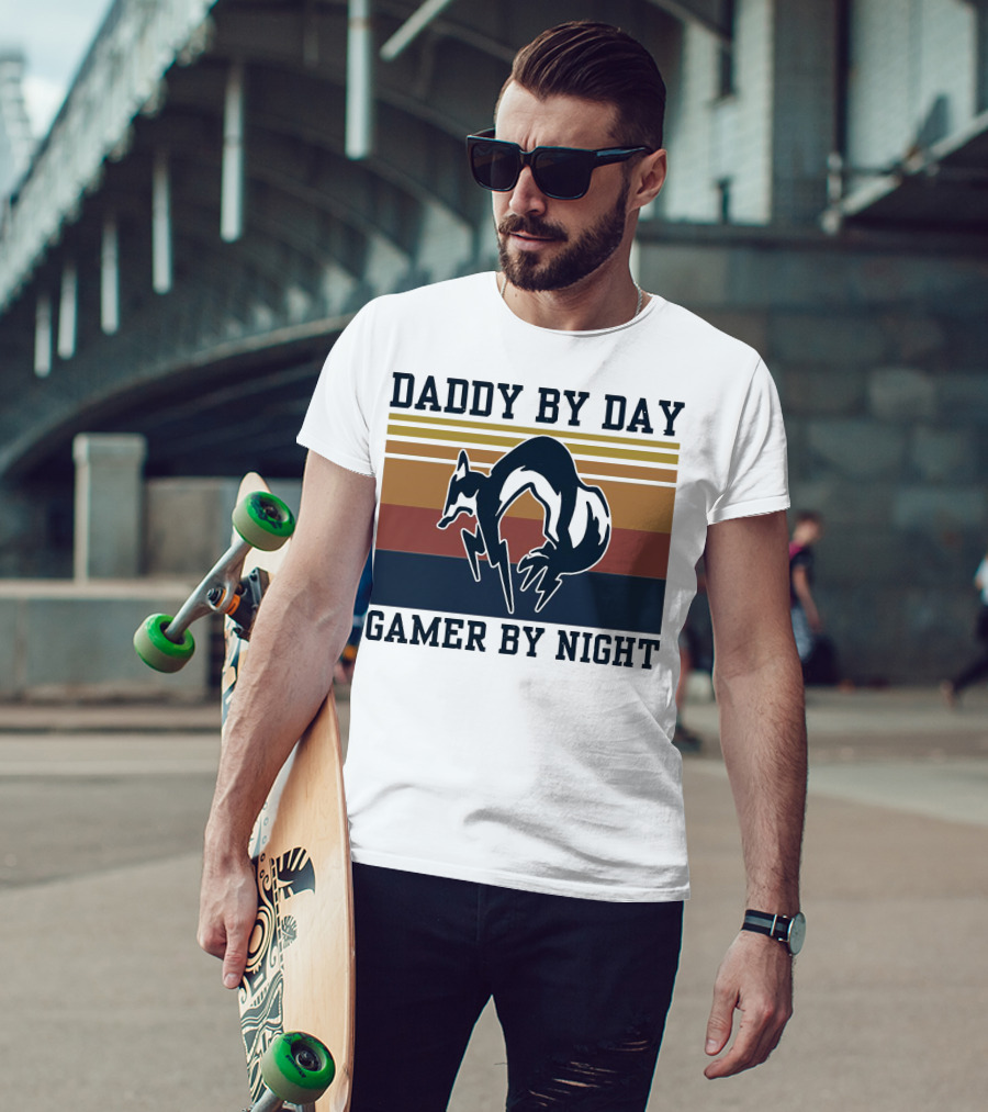 Daddy By Day Gamer By Night Retro Foxhound T-Shirt