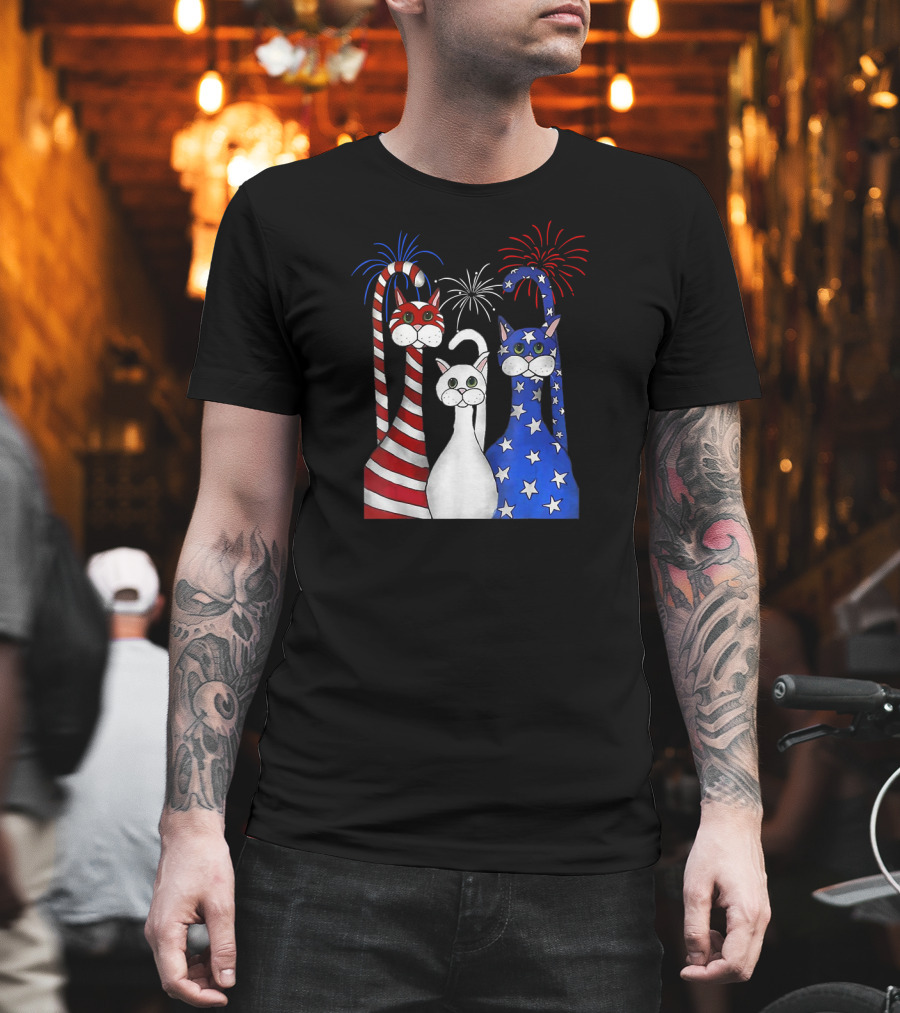 Patriotic Cats American Flag Paws USA Fireworks T-Shirt