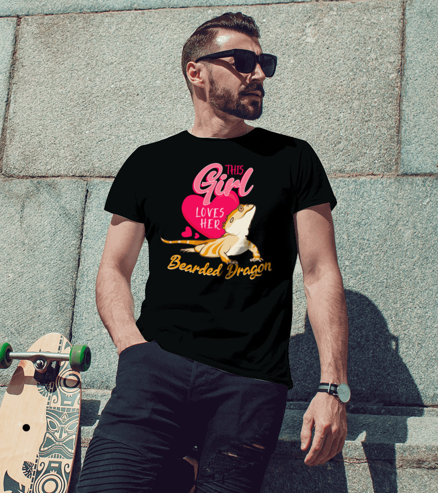 This Girl Loves Her Bearded Dragon With Heart And Cute Lizard T-Shirt
