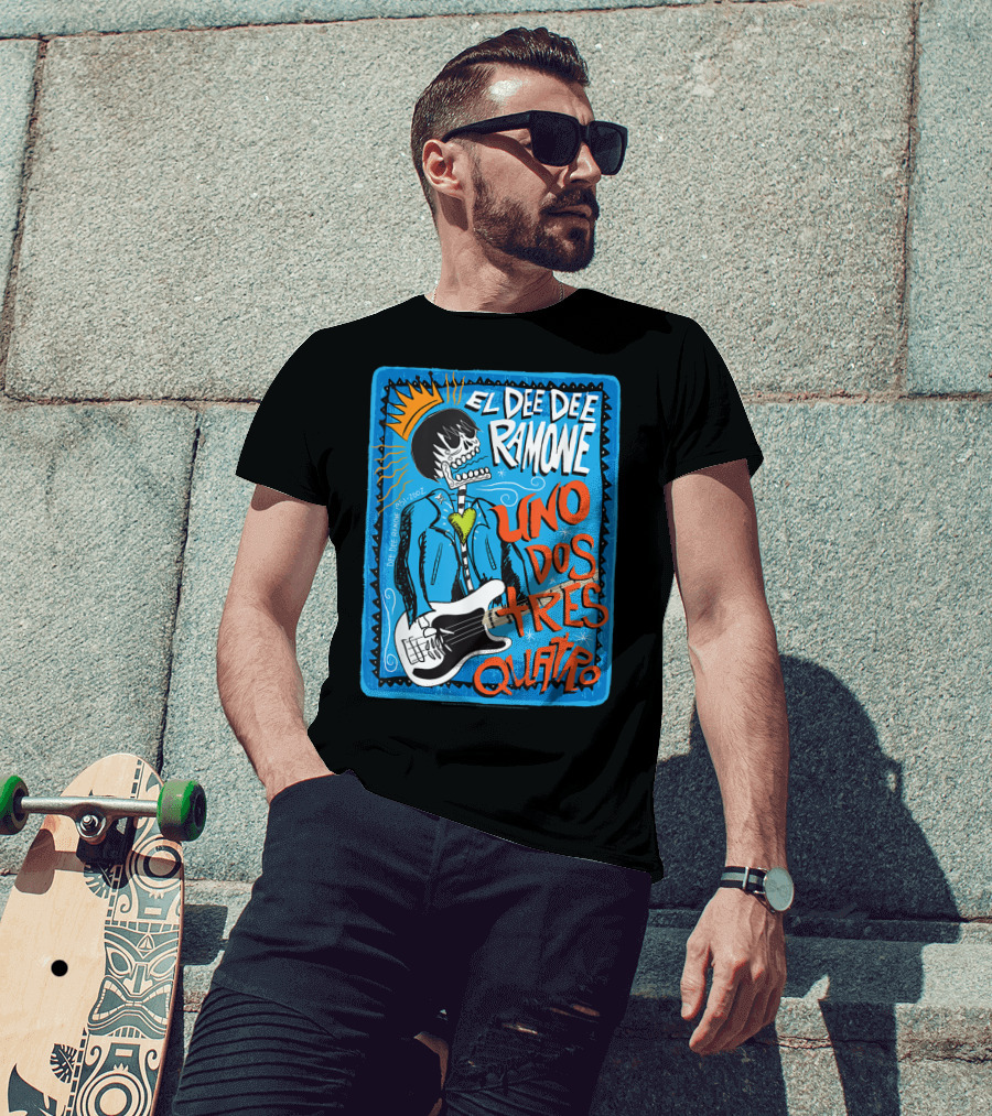 El Dee Dee Ramone Uno Dos Tres Quatro Skull Art With Crown And Heart Guitar T-Shirt