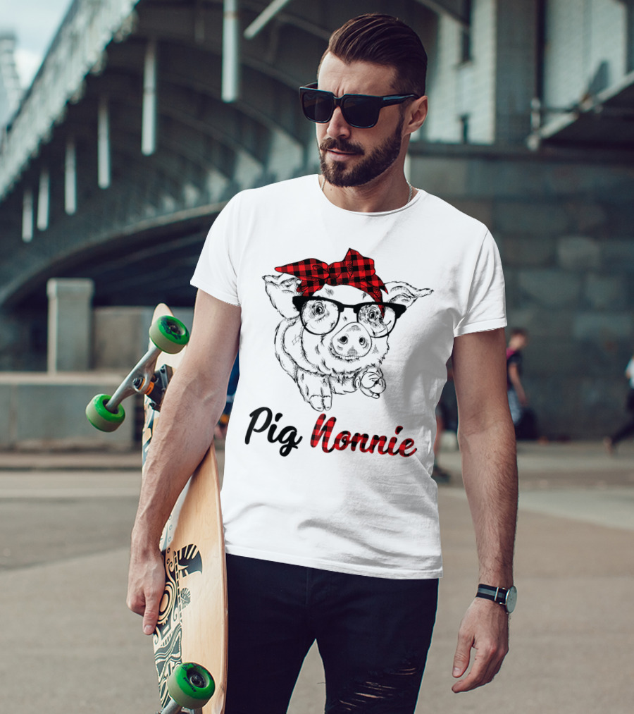 Pig Nonnie Piggy T-Shirt