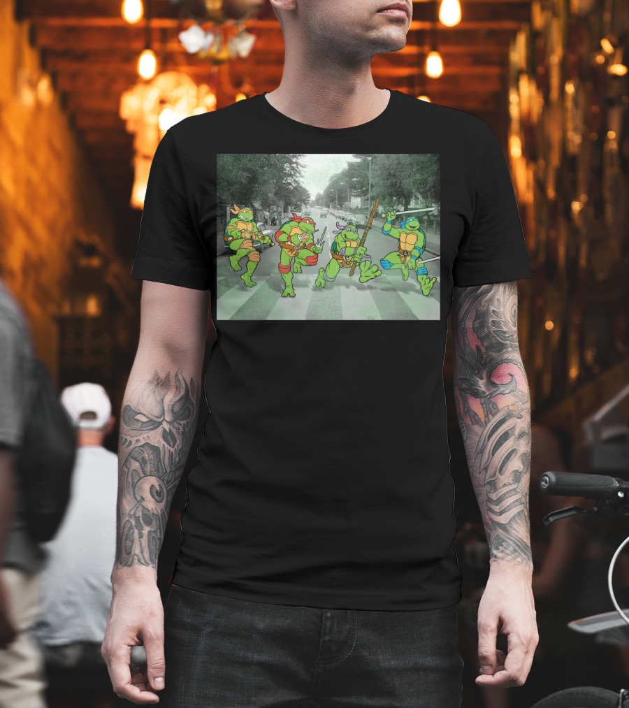 Nage Mutant Ninja Turtles Abbey Road Style Street Scene T-Shirt