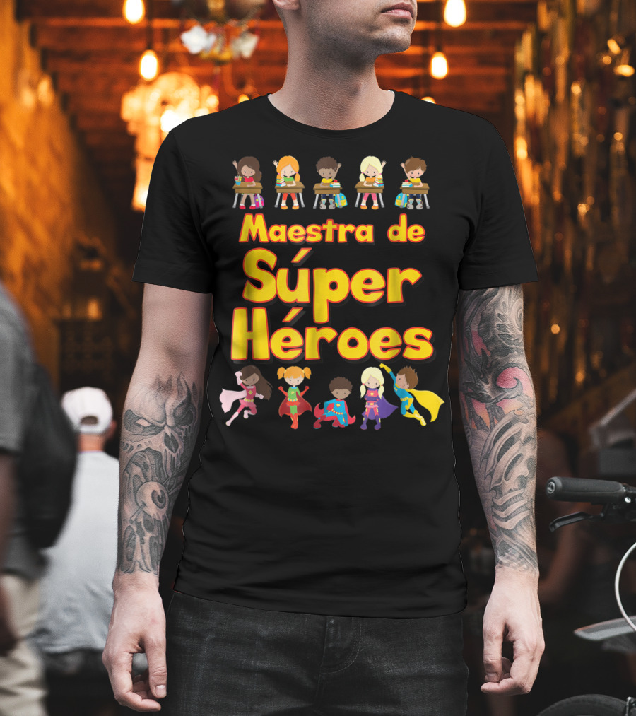 Maestra De Súper Héroes Comic Book Super Hero Student Spanish Teacher T-Shirt