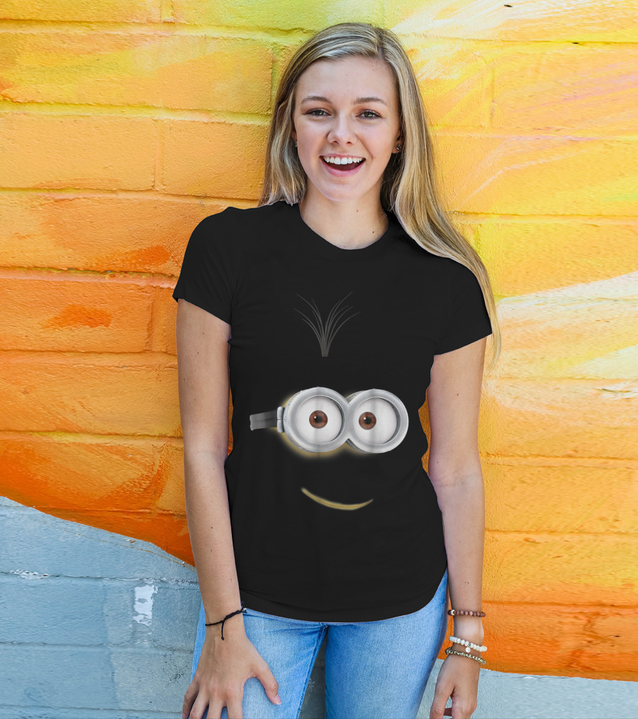 Despicable Me Minions Kevin Face Smile Eyes Goggles Hair T-Shirt
