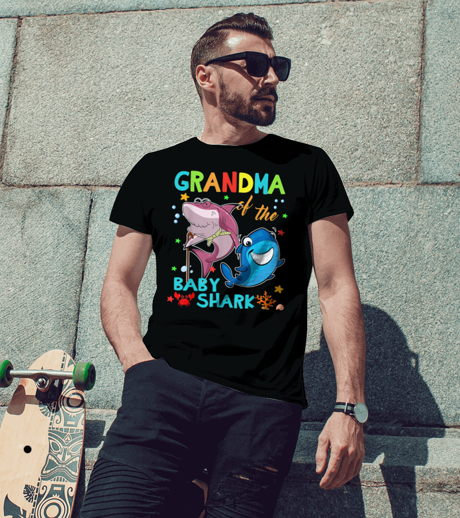 Grandma Of The Baby Shark With Colorful Cartoon Sharks And Sea Creatures T-Shirt