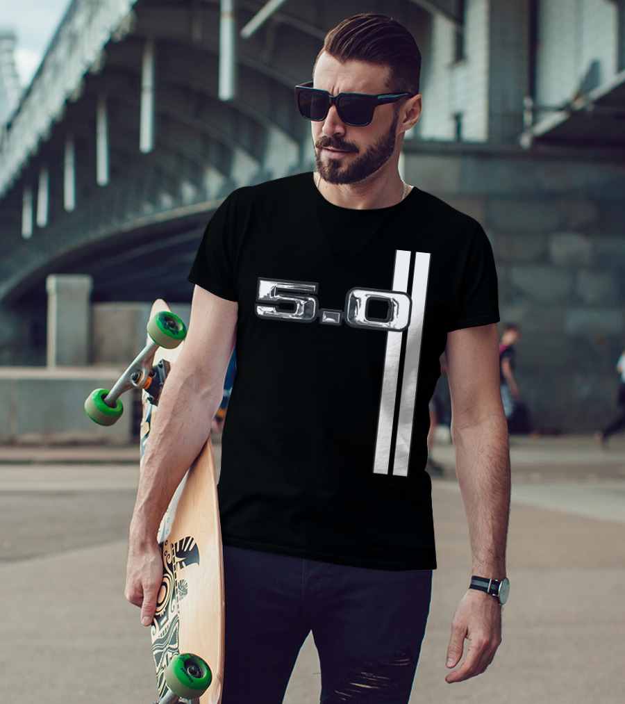 5.0 Racing Stripe Classic Car T-Shirt