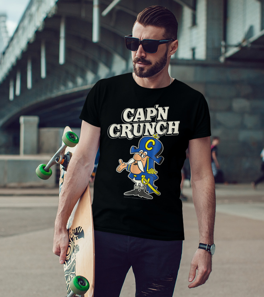 Cap'n Crunch Cap'n Blue Hat Yellow Accents Classic Cereal Character T-Shirt