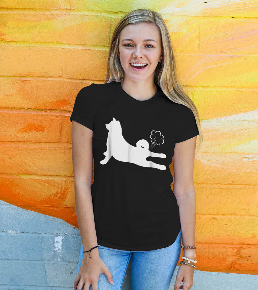 Funny Akita Farting Fart Dog Silhouette With Farts T-Shirt
