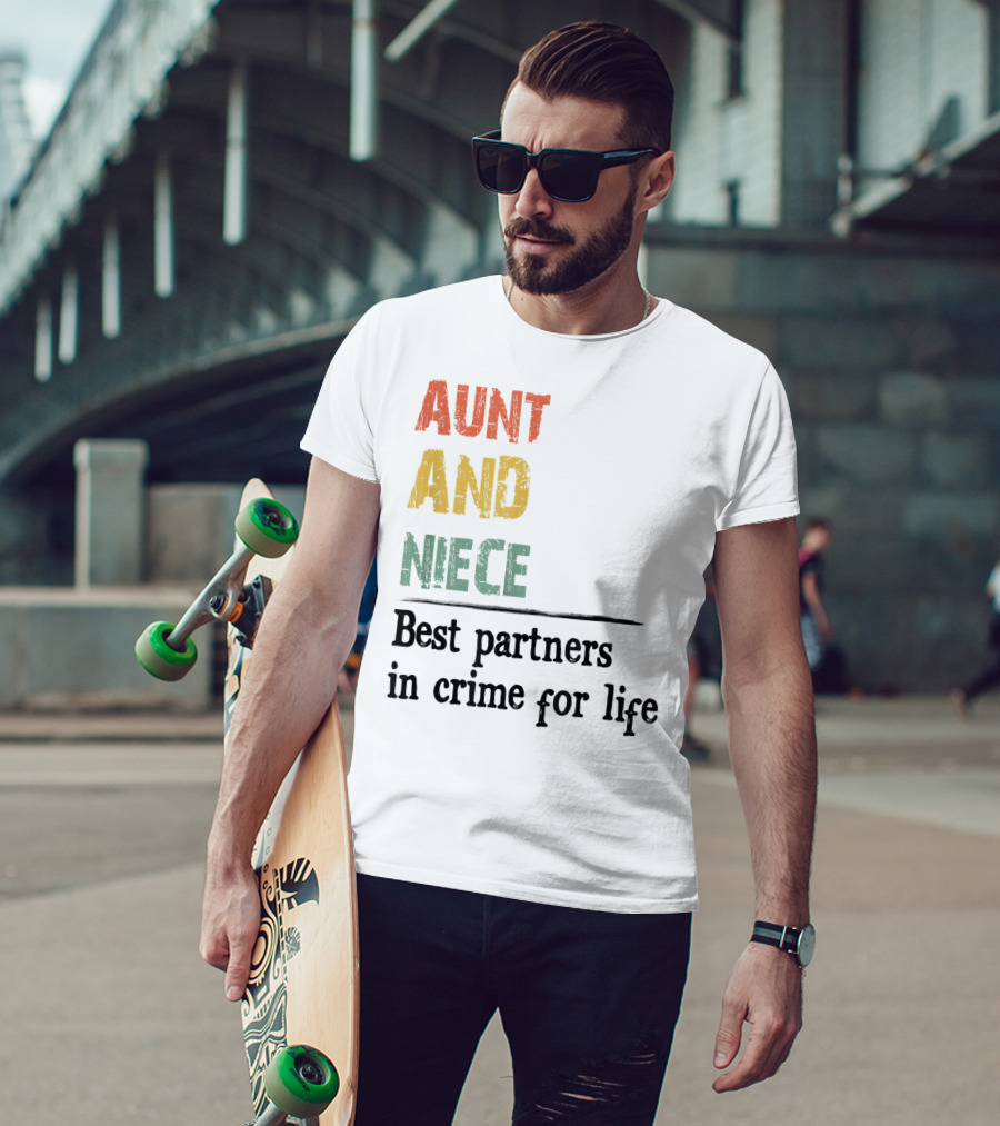 Aunt And Niece Best Partners In Crime For Life Vintage Family T-Shirt