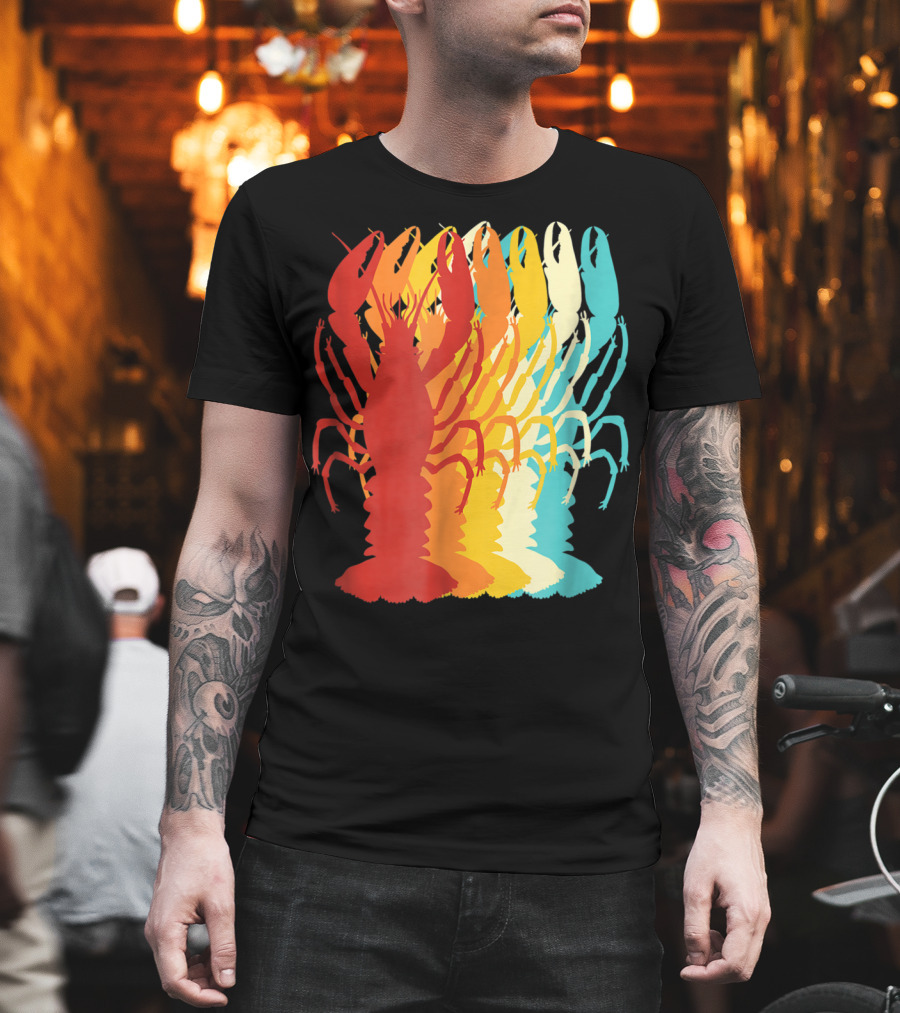 Retro Crawfish Rainbow Cajun Crayfish Novelty T-Shirt