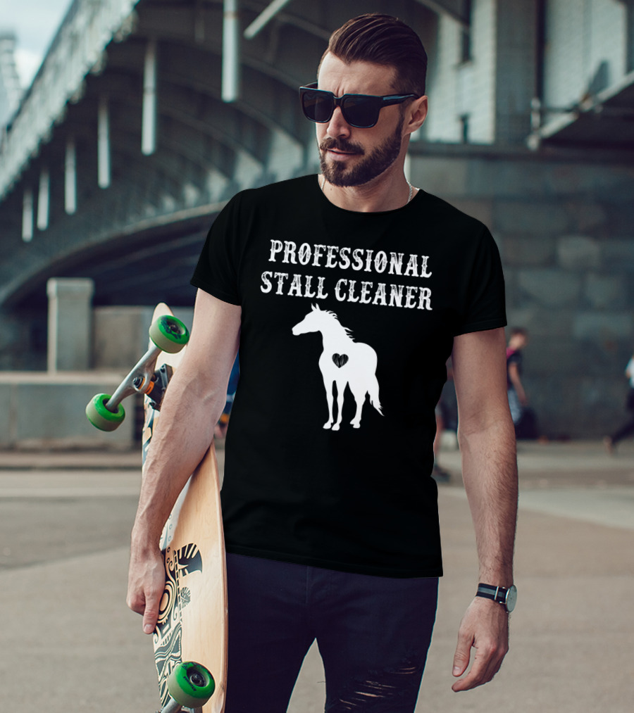 Professional Stall Cleaner Funny Horse Riding Horse With Heart T-Shirt