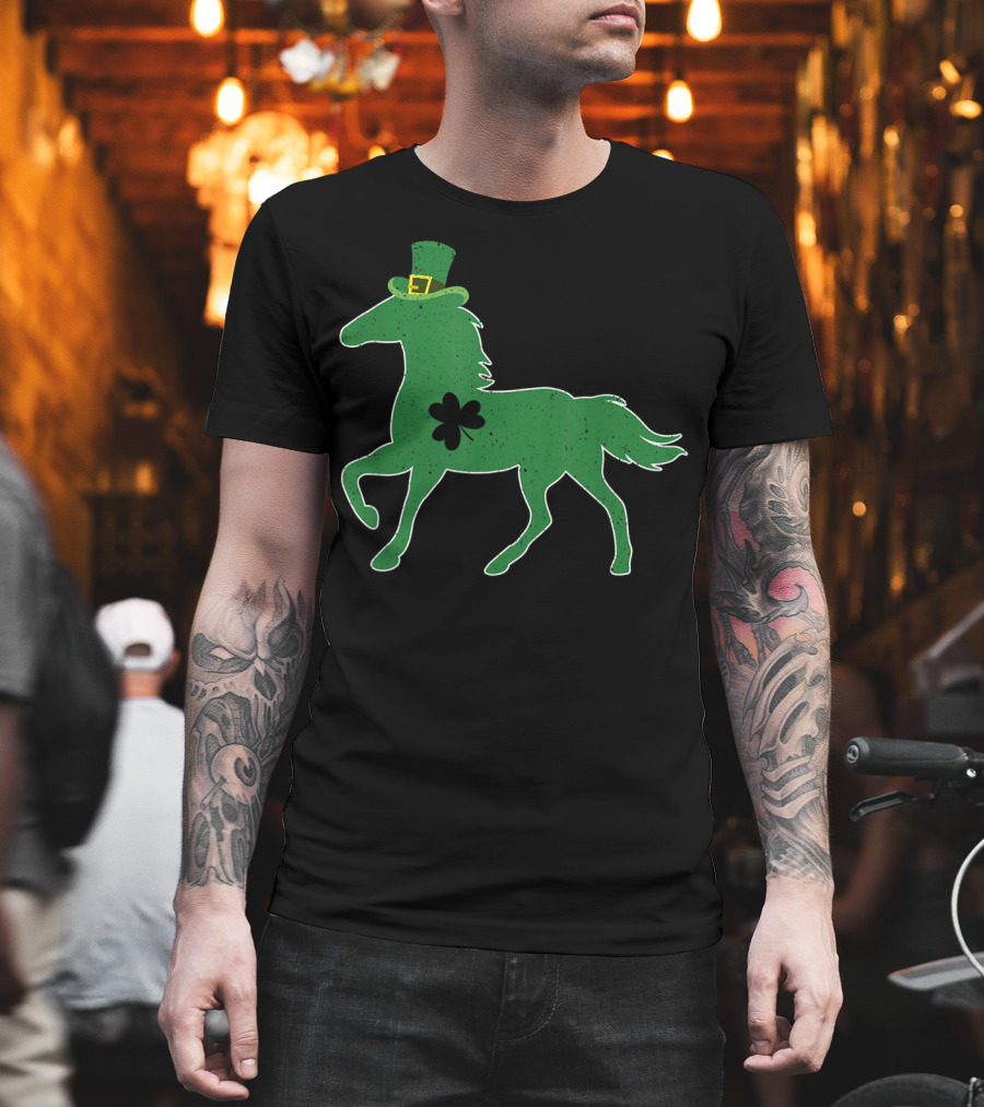 Funny Green Horse with Shamrock St Patrick's Day T-Shirt
