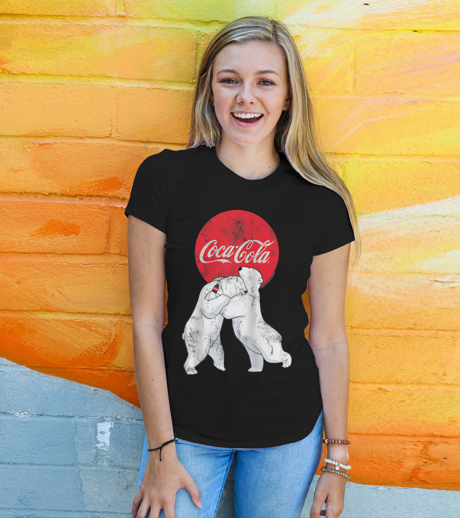 Coca-Cola Christmas Polar Bears Hugging With Red Circle Classic BL T-Shirt
