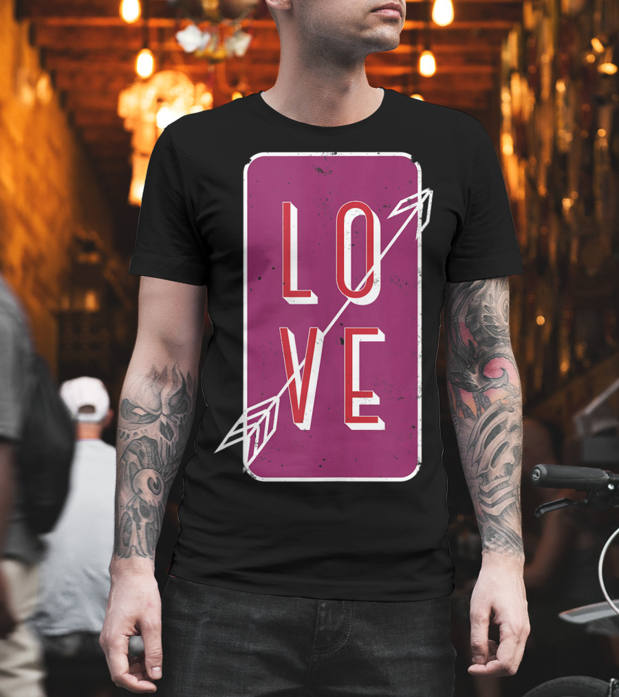 Vintage Arrow Love Classic Romantic Couple T-Shirt