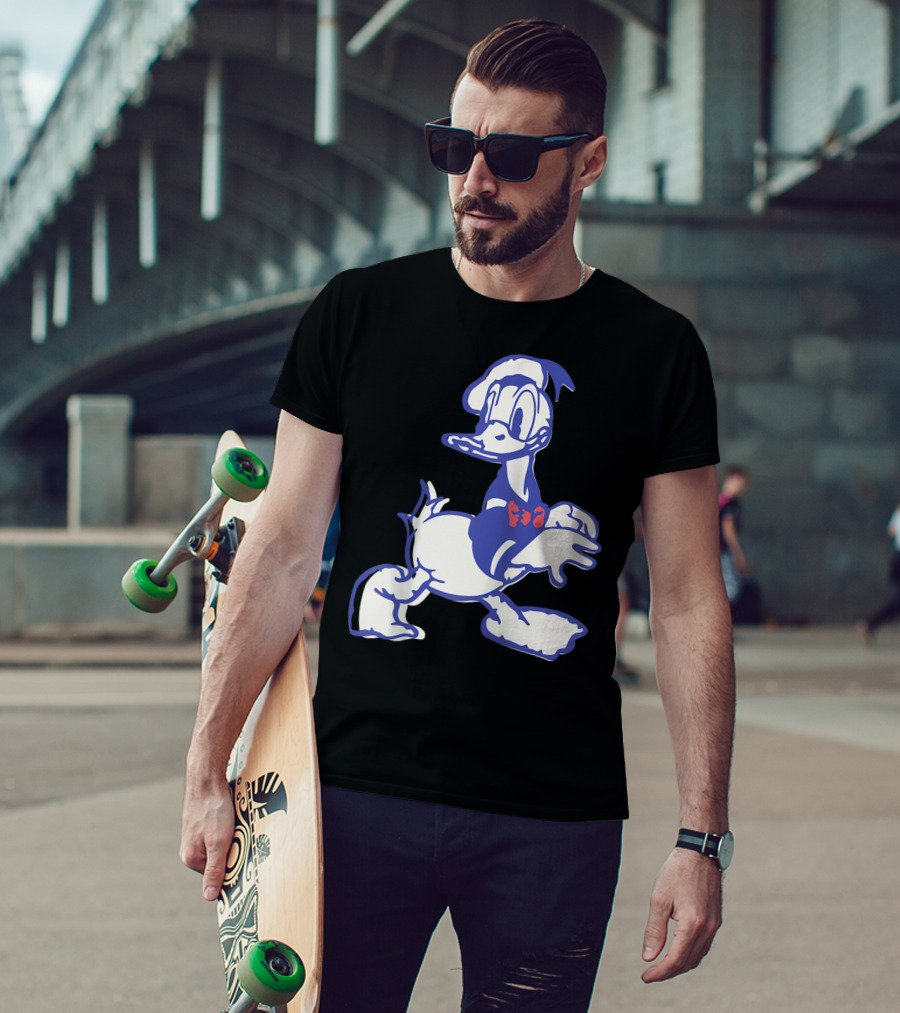 Disney Mickey And Friends Donald Duck Classic Art O0 T-Shirt