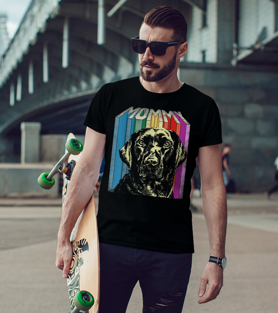Mommy Labrador Colorful Retro T-Shirt