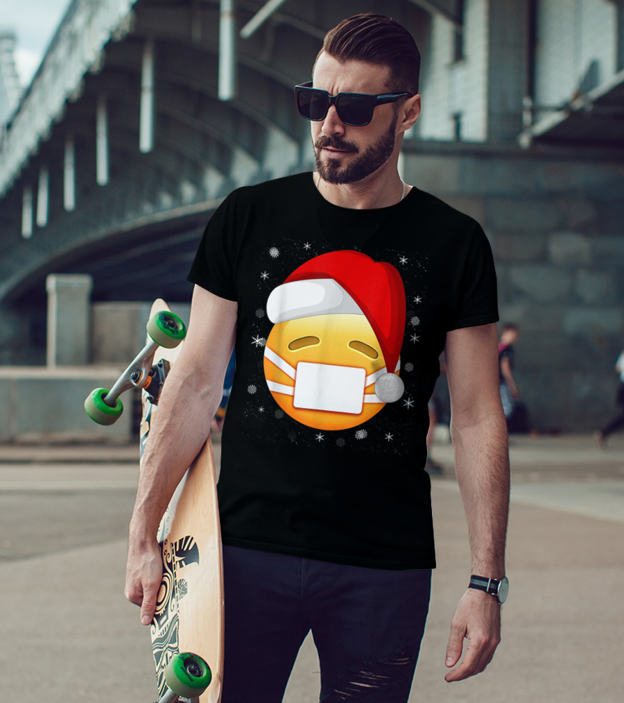Funny Face With Medical Mask Emojis Santa Hat Snowflakes T-Shirt
