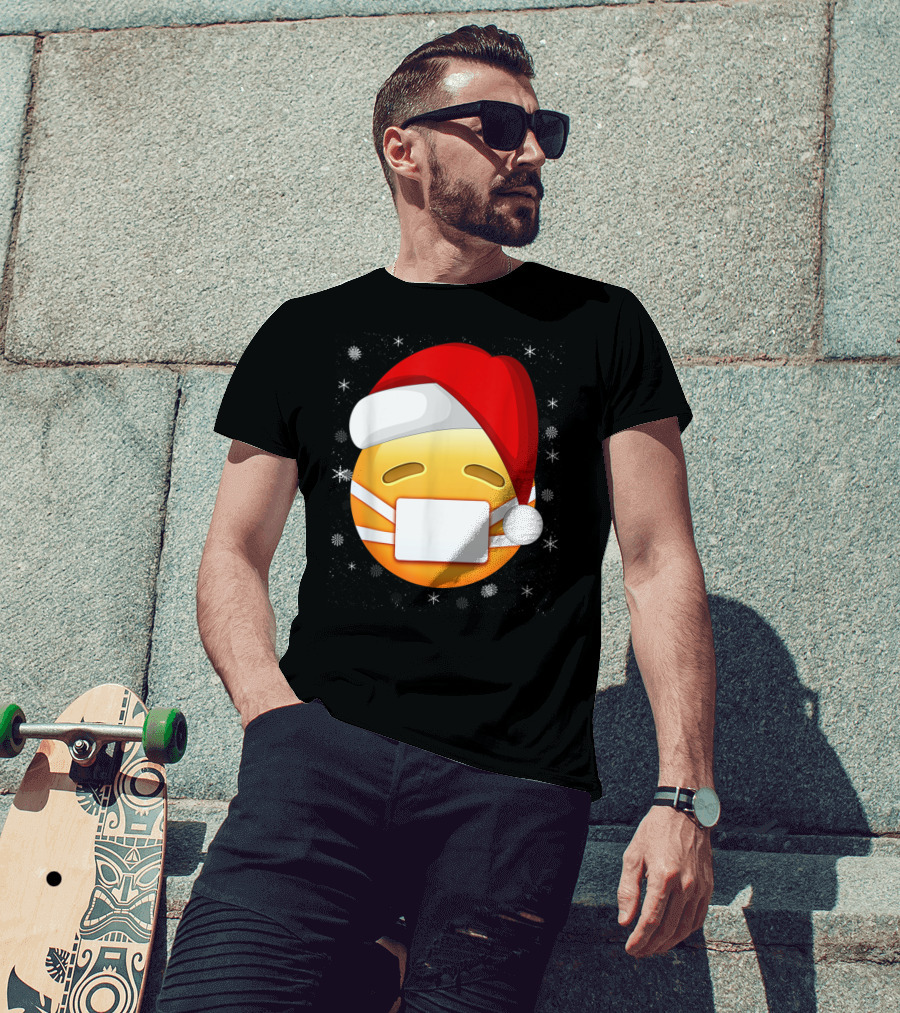 Funny Face With Medical Mask Emojis Santa Hat Snowflakes T-Shirt