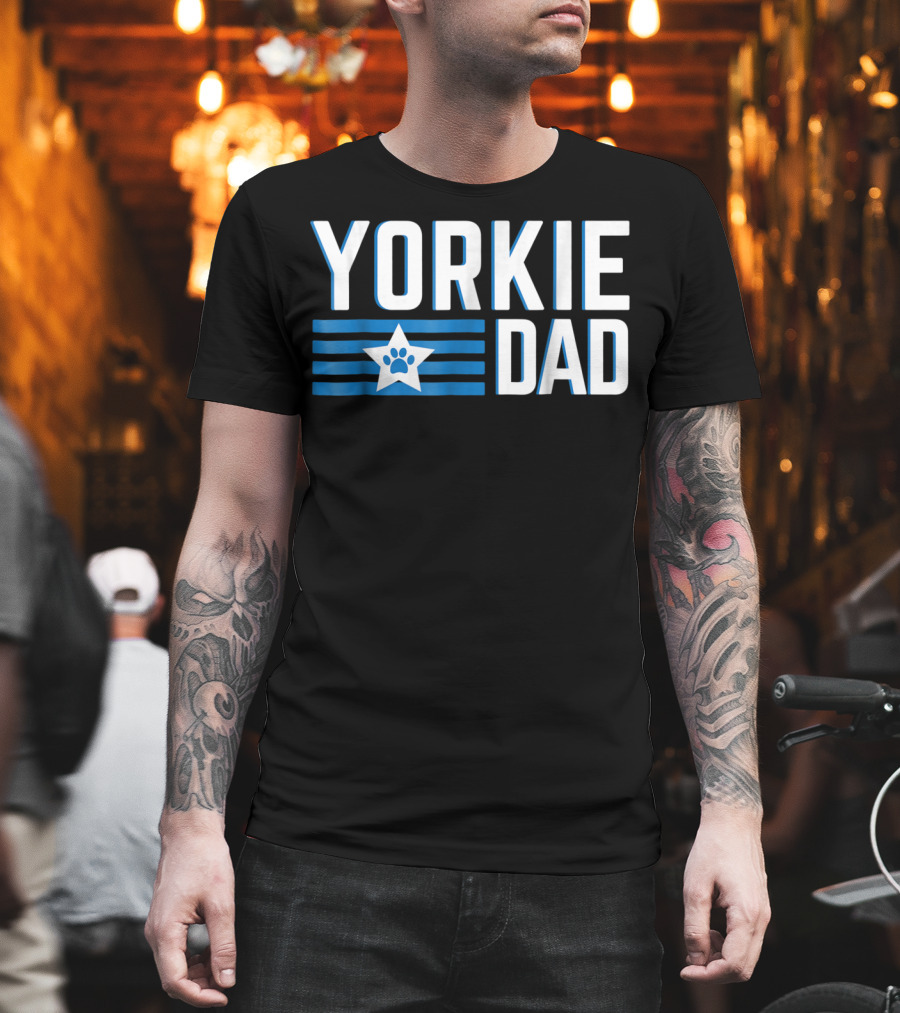 Yorkie Dad Yorkshire Terrier Dad Blue Paw Print Star T-Shirt