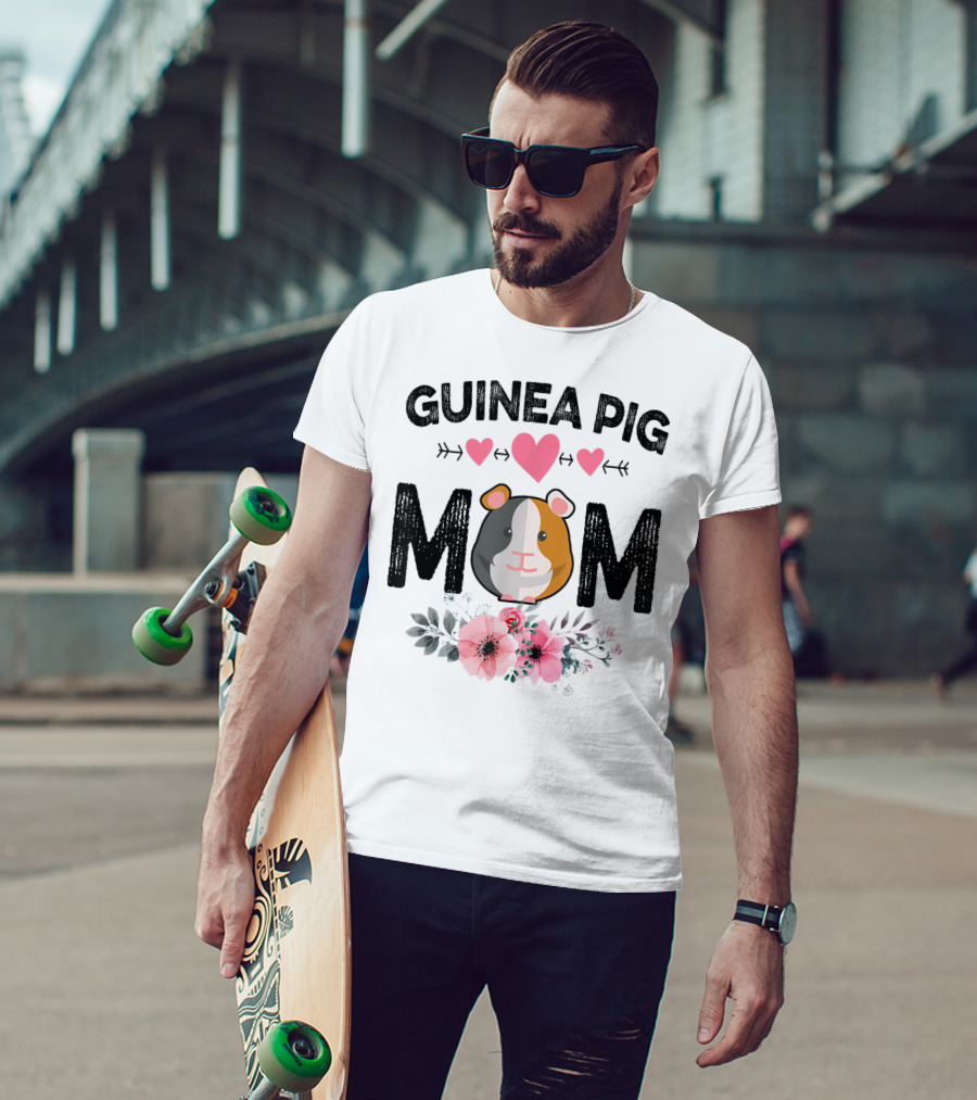 Guinea Pig Mom Heart And Flower T-Shirt