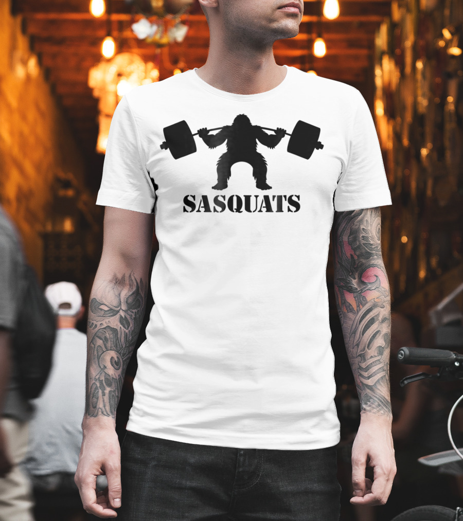 Sasquats Sasquatch Bigfoot Doing Squats with Weights T-Shirt