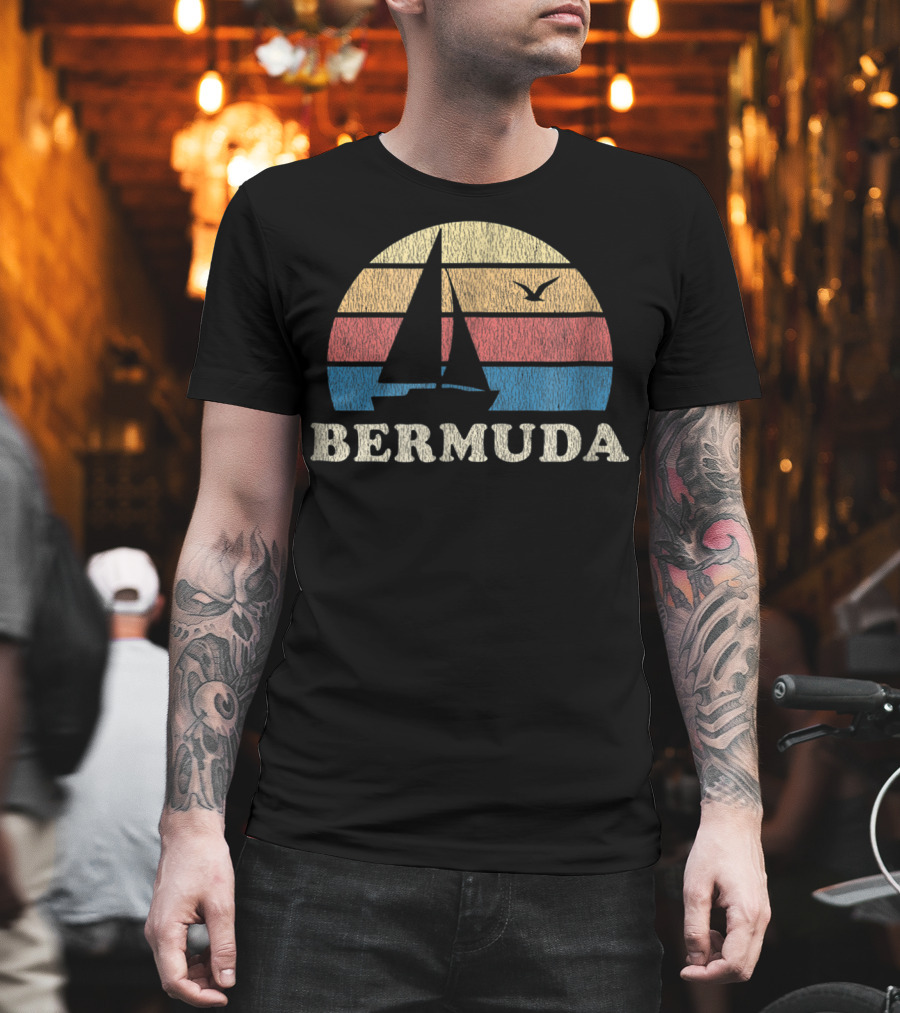 Bermuda 70s Vintage Sailboat Sunset Throwback T-Shirt
