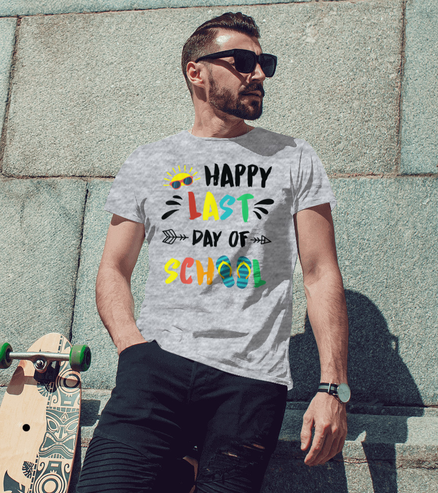 Happy Last Day Of School With Sunglasses And Flip Flops T-Shirt