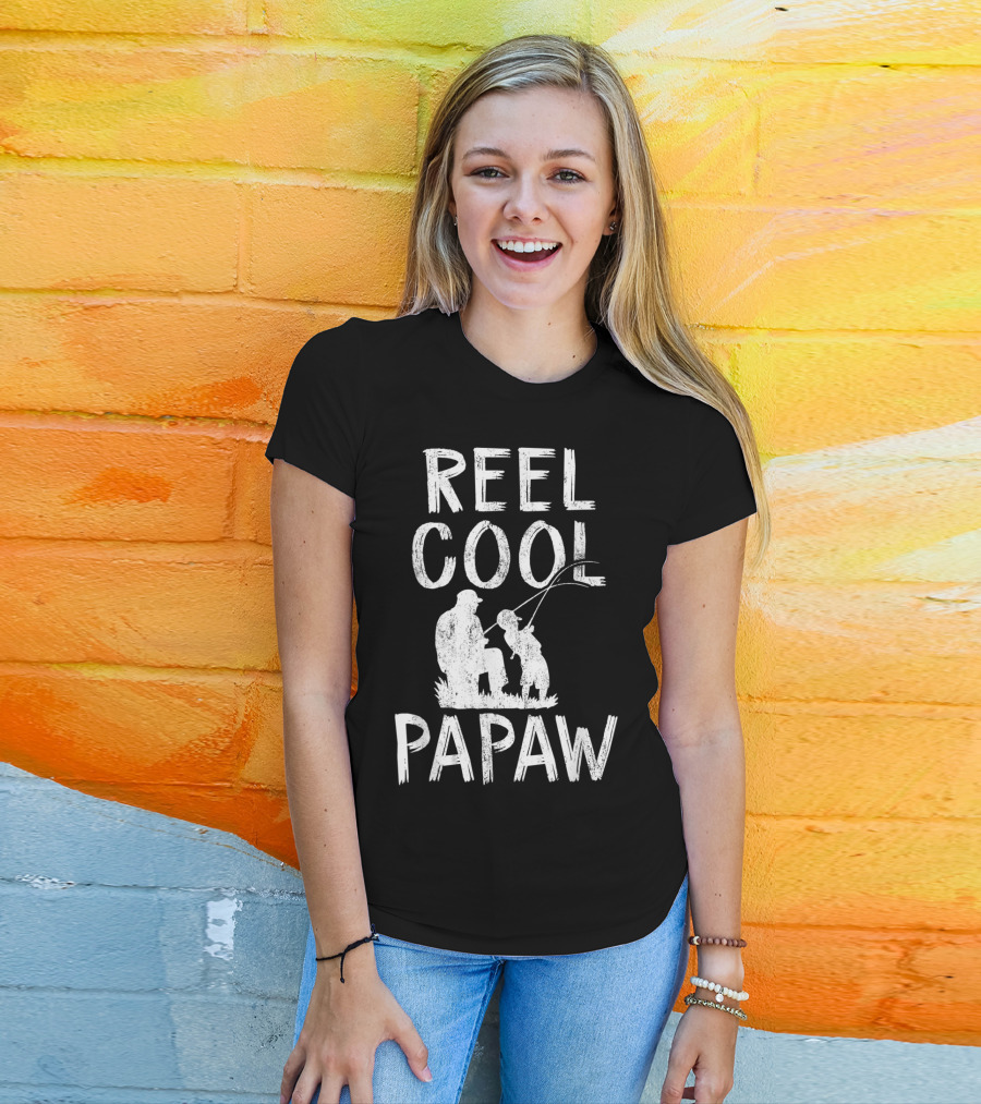 Reel Cool Papaw Father's Day Fishing T-Shirt