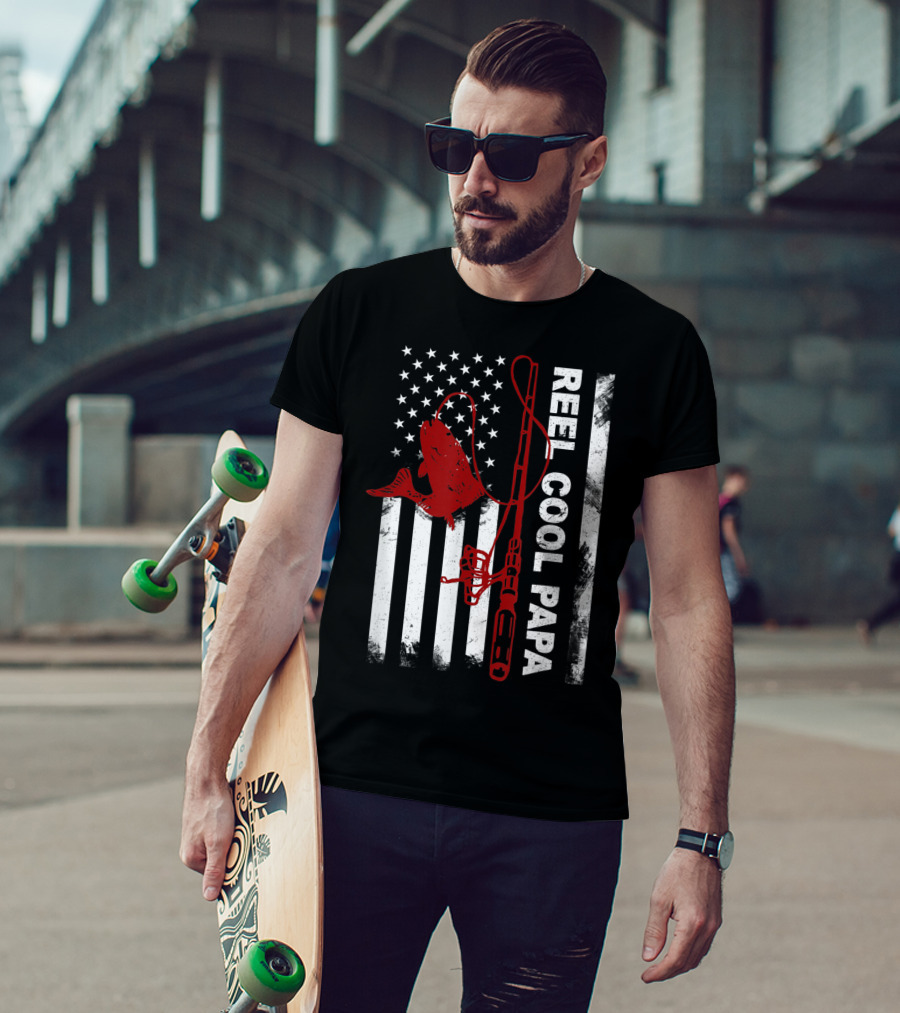 Reel Cool Papa American Flag Fishing Rod And Fish T-Shirt