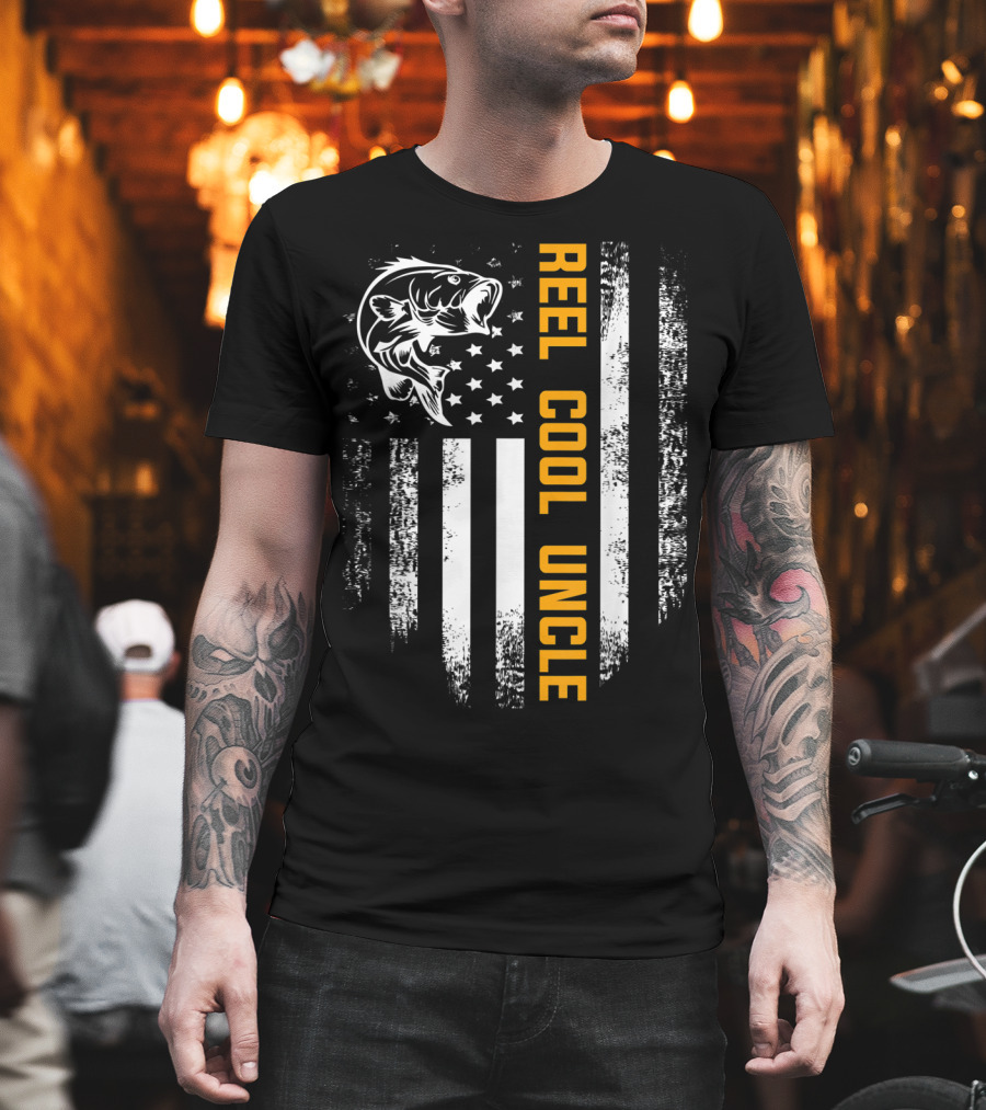 Reel Cool Uncle Vintage Flag Fishing Father Bass American Flag T-Shirt