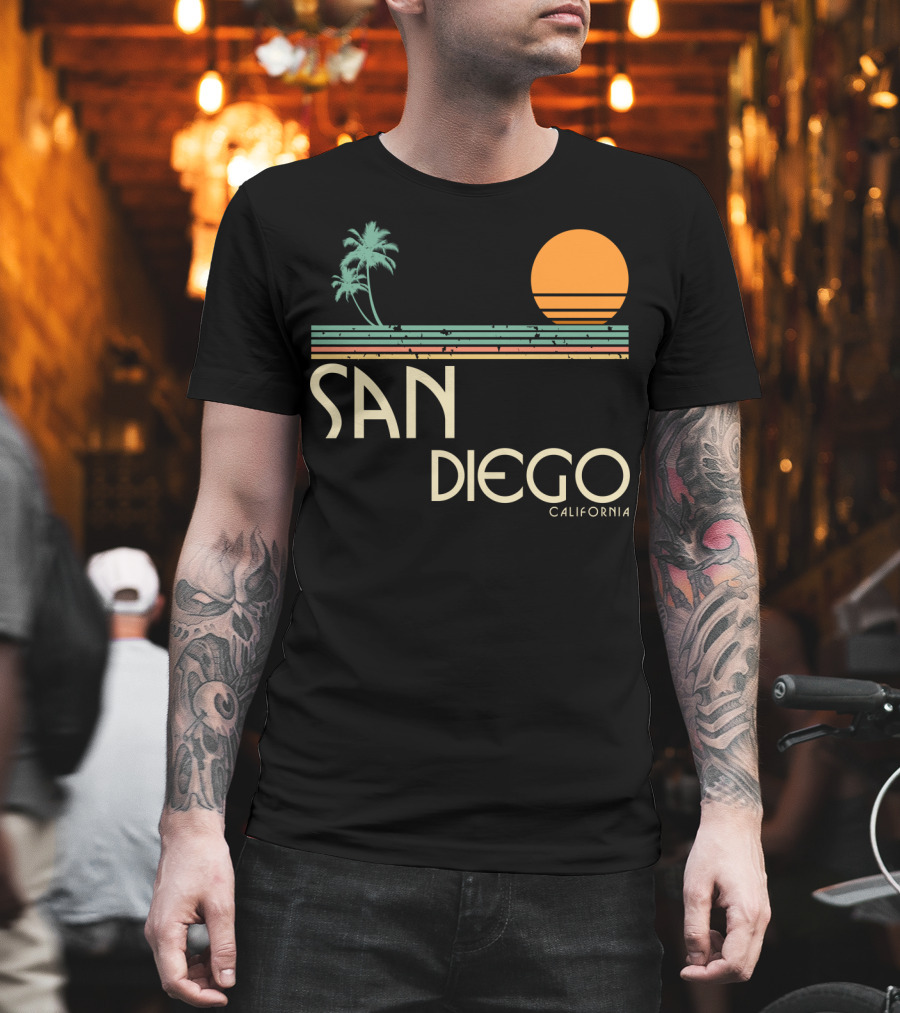 San Diego California Vintage Sunset Palm Trees T-Shirt