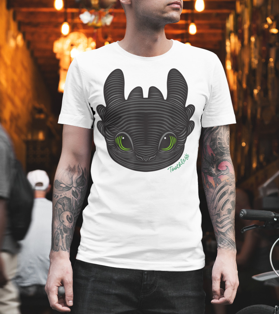 How to Train Your Dragon 3 Hidden World Toothless Green Eyes T-Shirt