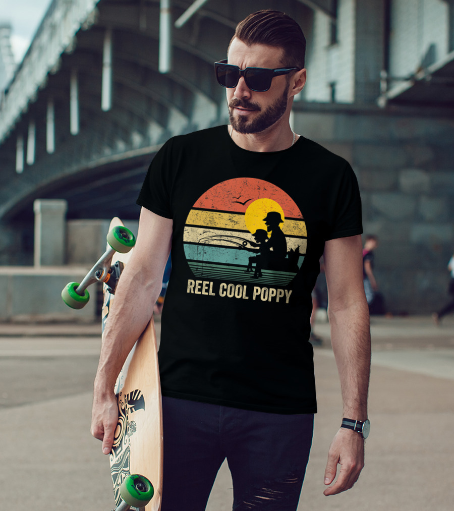 Reel Cool Poppy Vintage Fisherman Father's Retro Style Sun T-Shirt