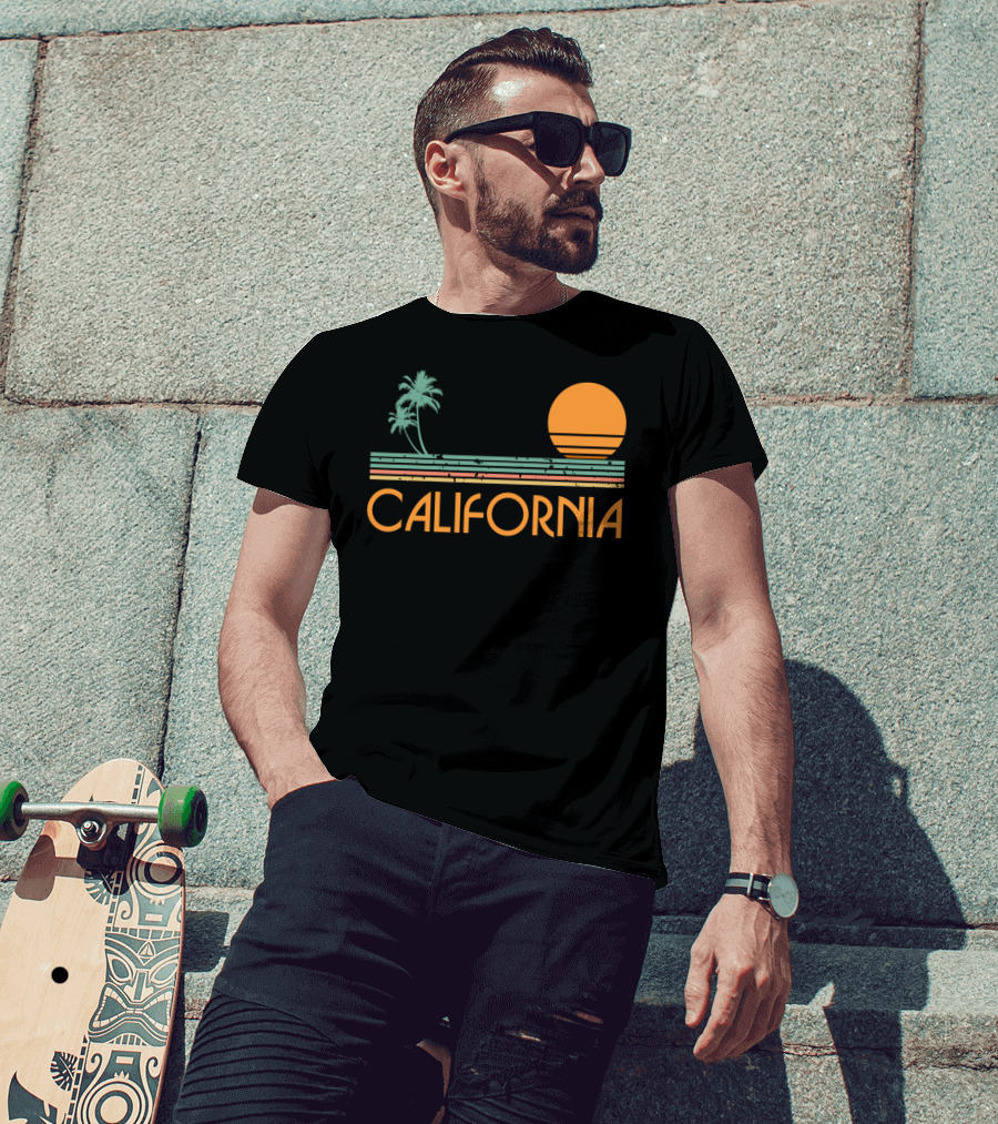 California Retro Sunset Palm Beach Vintage T-Shirt