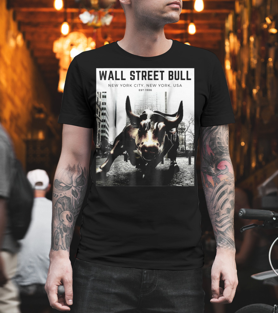 Wall Street Bull New York City EST-1986 T-Shirt