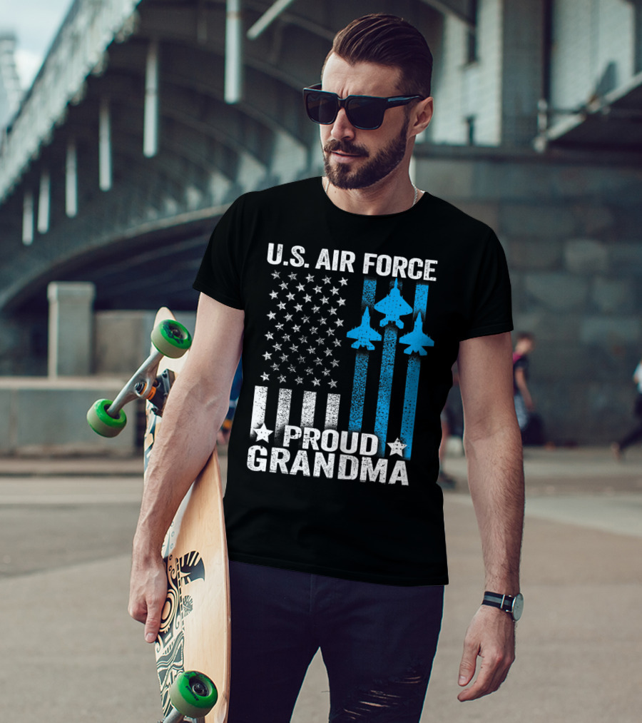 U.S. Air Force Proud Grandma Stars And Jets USAF T-Shirt