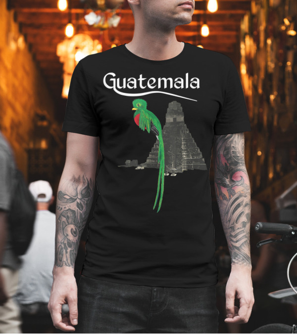 Guatemala Quetzal Chapin Vintage Maya Antigu Pyramid T-Shirt Guatemala Quetzal Chapin Vintage Maya Antigu Pyramid T-Shirt