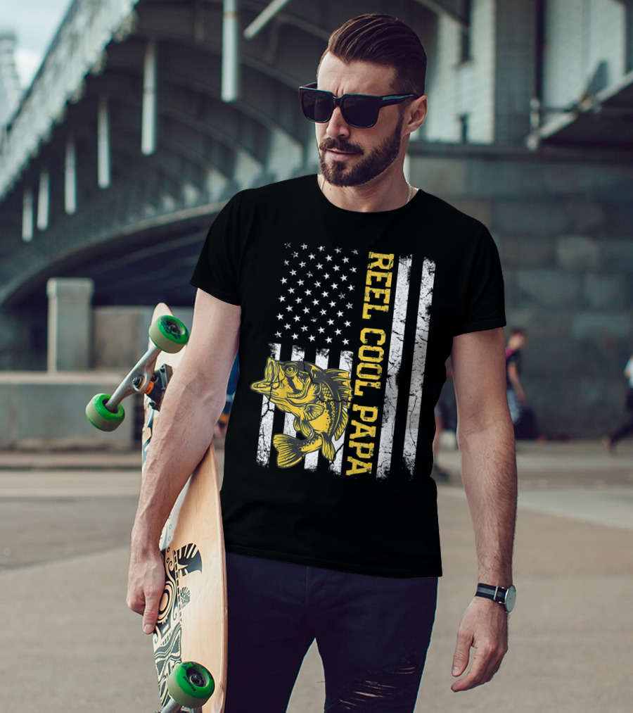 Father's Day Fishing Reel Cool Papa American Flag Bass T-Shirt