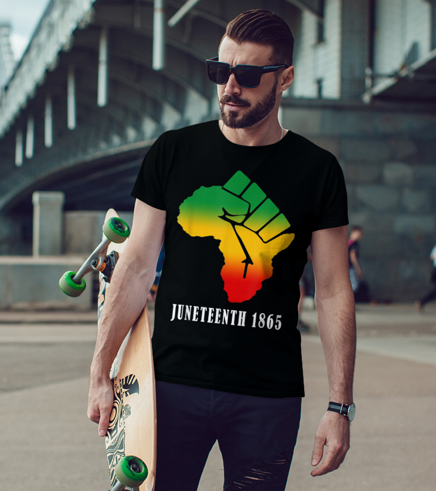 Juneteenth 1865 Ancestors Black African Map American Fist T-Shirt