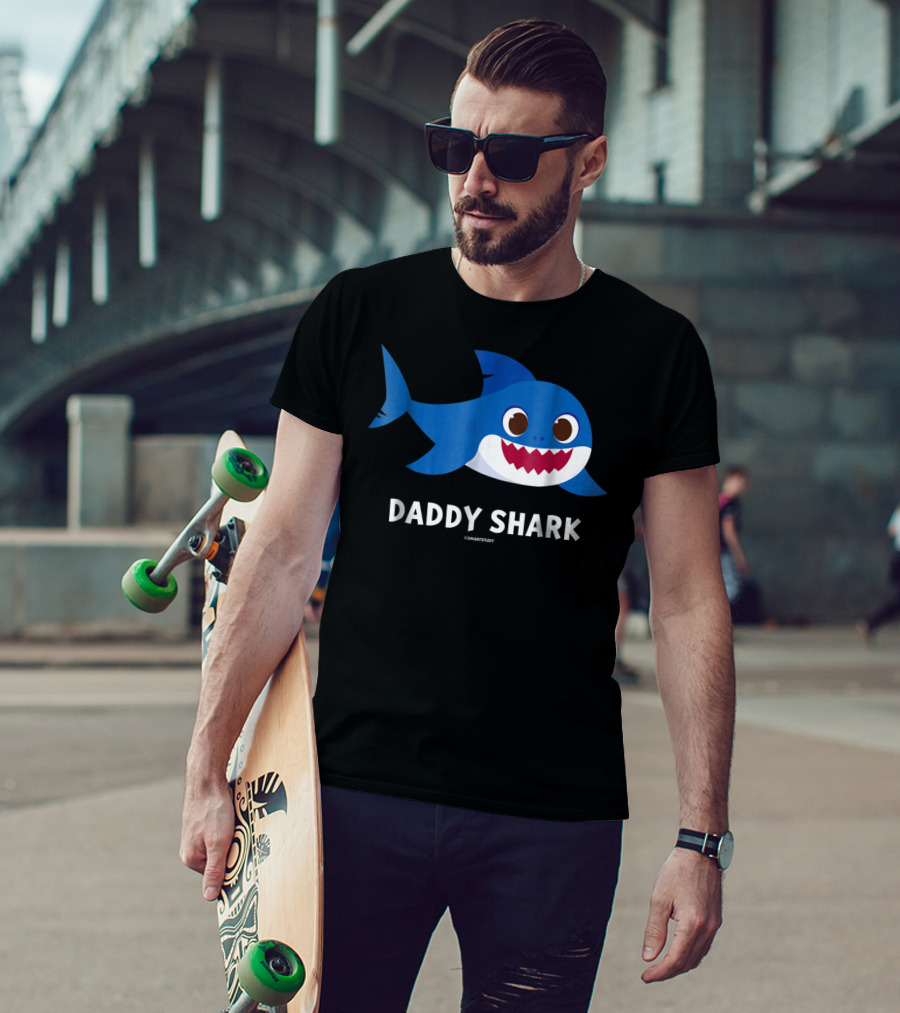 Pinkfong Mens Daddy Shark SmartStudy T-Shirt