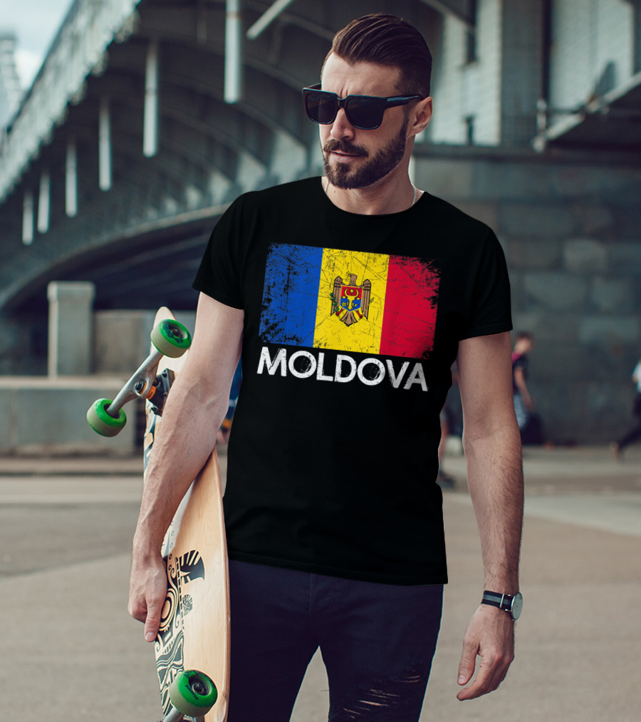 Vintage Moldovan Flag Moldova T-Shirt